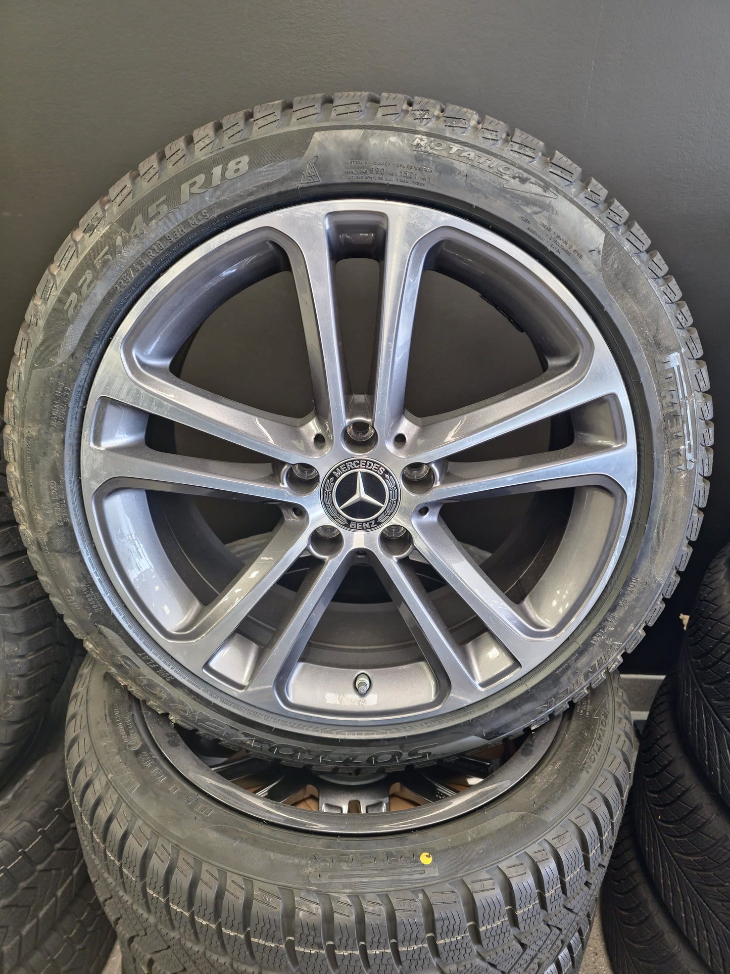 MERCEDES-BENZ C300 WINTER TIRE PACKAGE | New