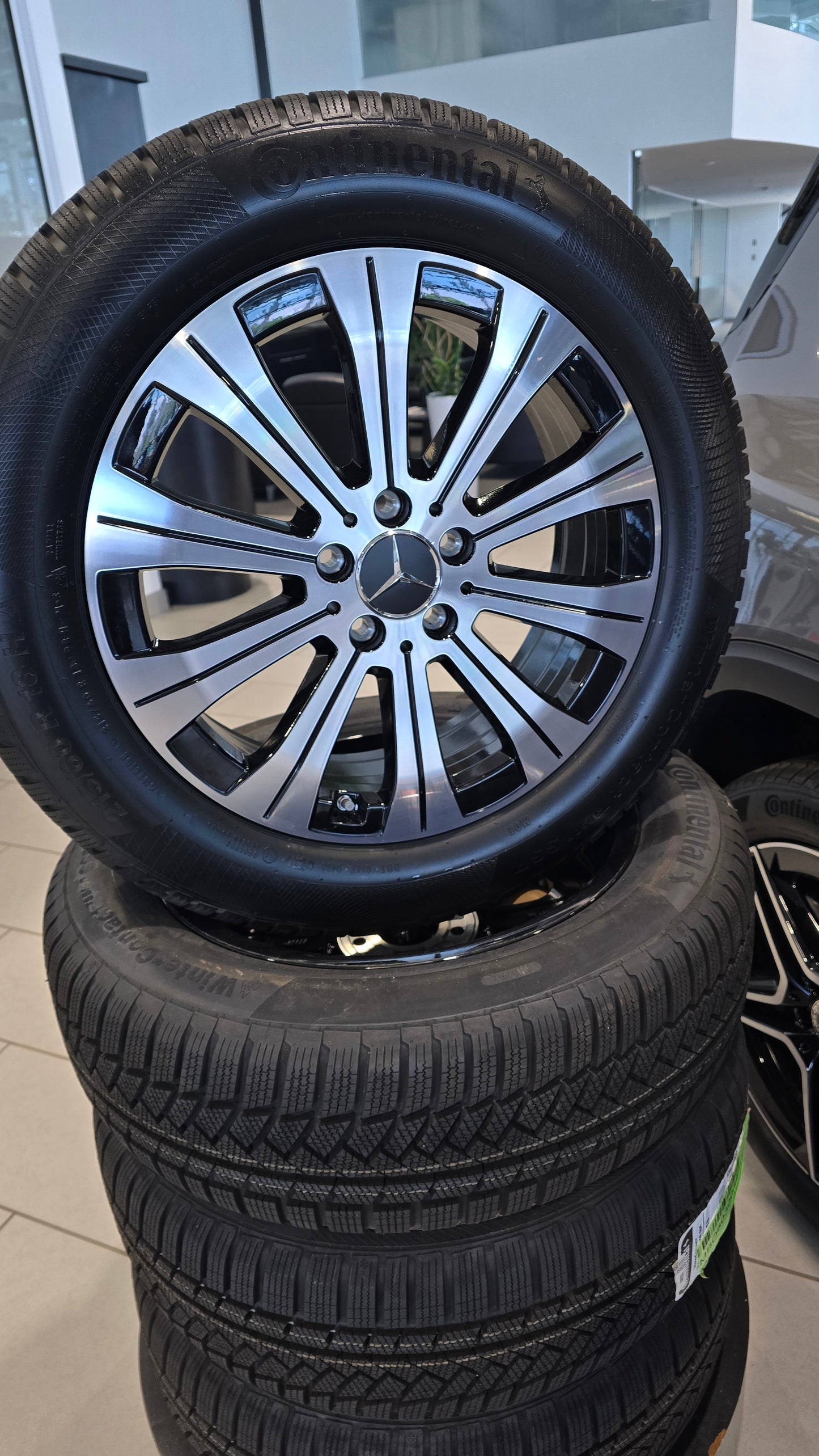 MERCEDES-BENZ GLB 250 WINTER TIRE PACKAGE | New