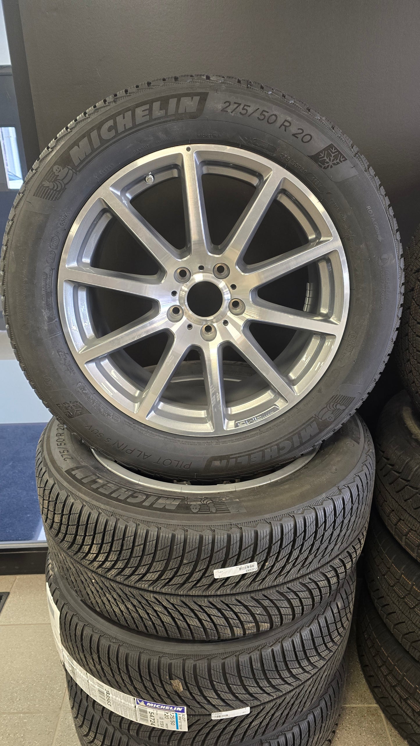MERCEDES-BENZ G63/550 Winter Tire Package | New