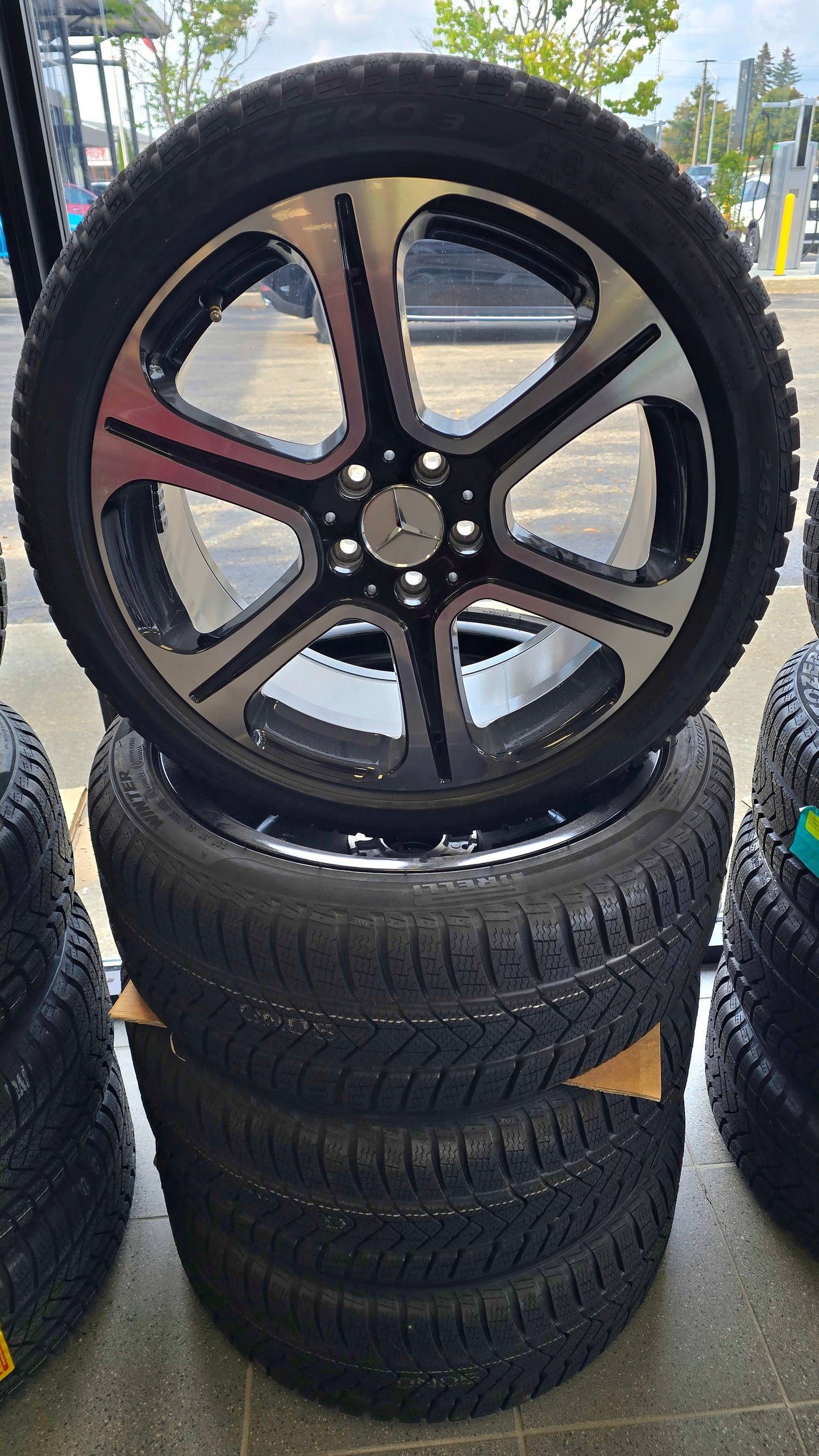 MERCEDES-BENZ E350/450 WINTER TIRE PACKAGE
