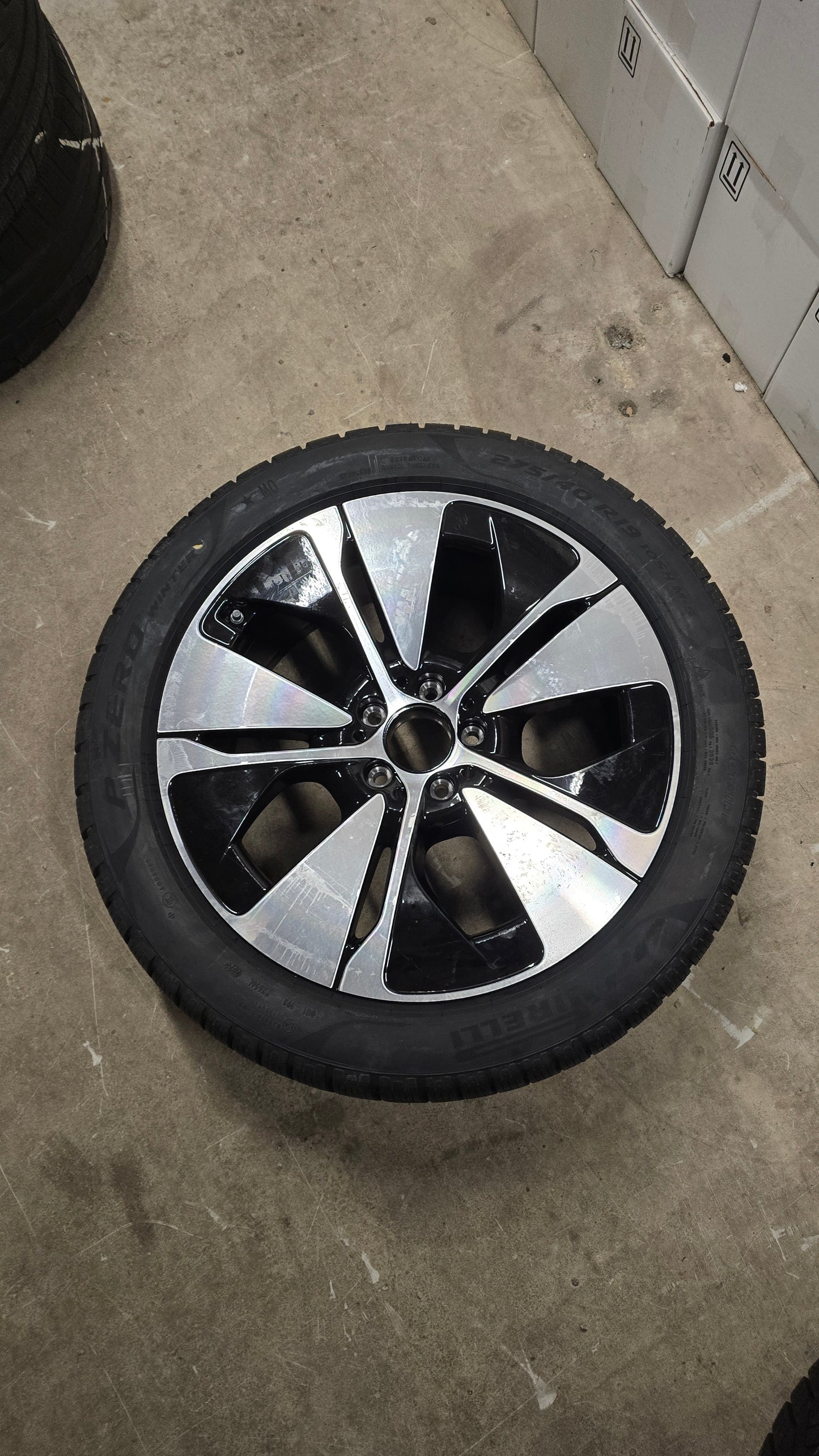 MERCEDES-BENZ E350/450 WINTER TIRE PACKAGE | New