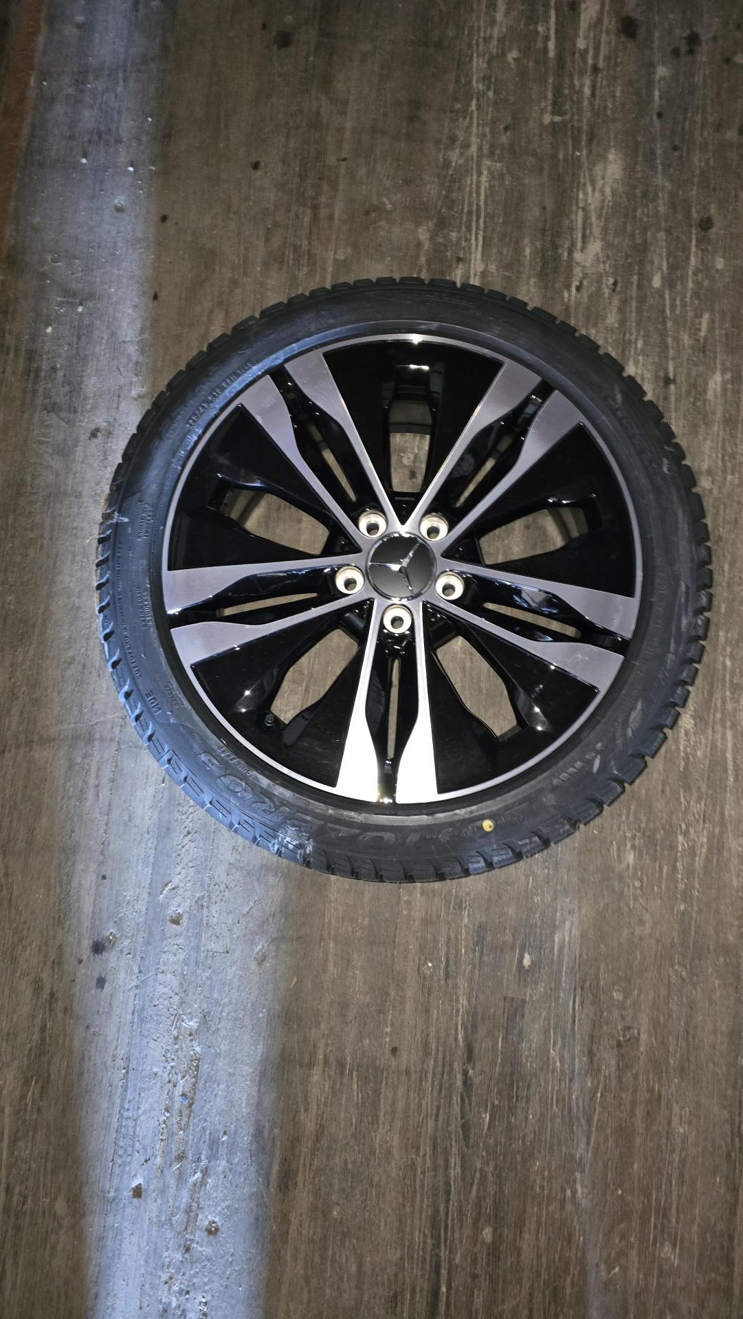 MERCEDES-BENZ C300 WINTER TIRE PACKAGE | New